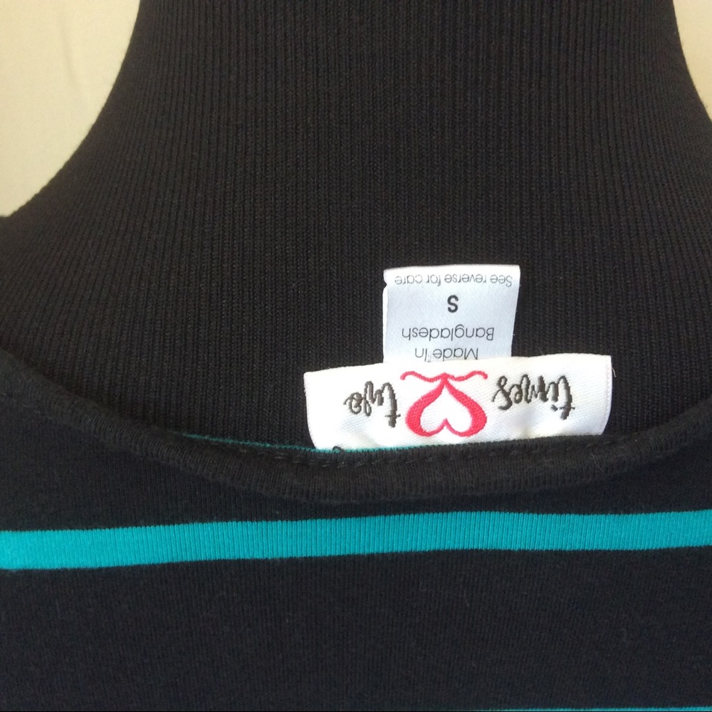 Times Two V neck Maternity dress - Picture 6 of 7